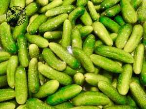 Gherkins washing - easyfrenchcooking.com