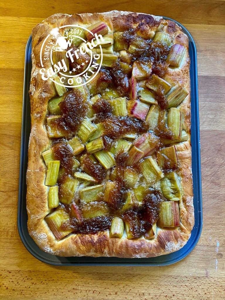 Rhubarb tart cooked - easyfrenchcooking.com